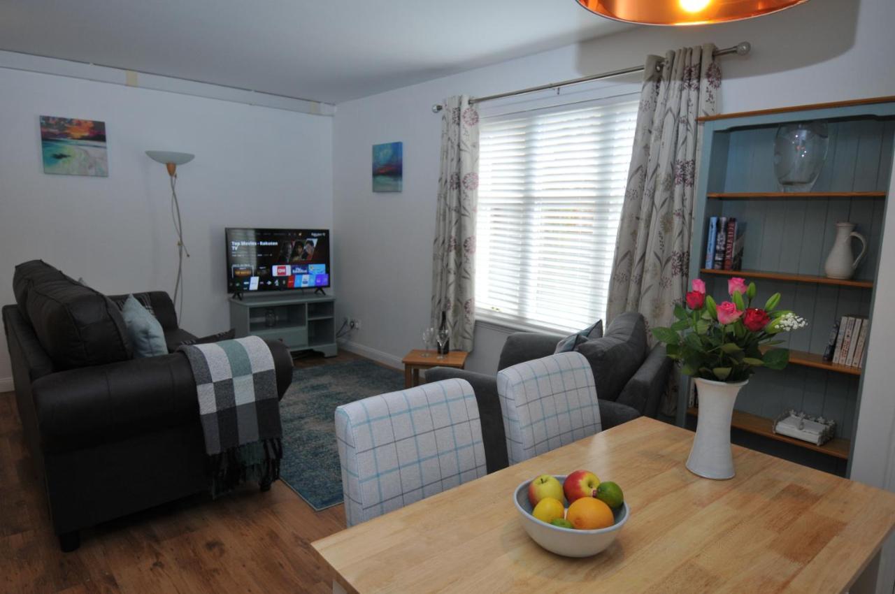 Appartamento No5 Esplanade Court, Stornoway Town Centre Esterno foto